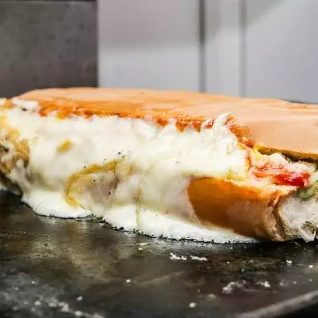 Frango c/ mussarela e bacon