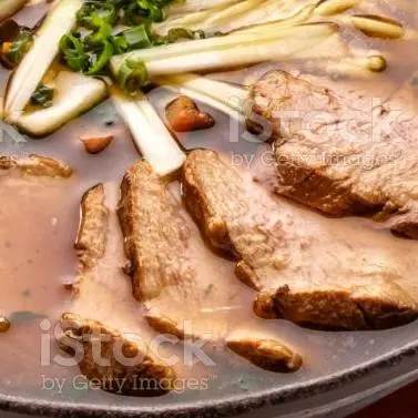 12. RAMEN DE RES 1/2L.