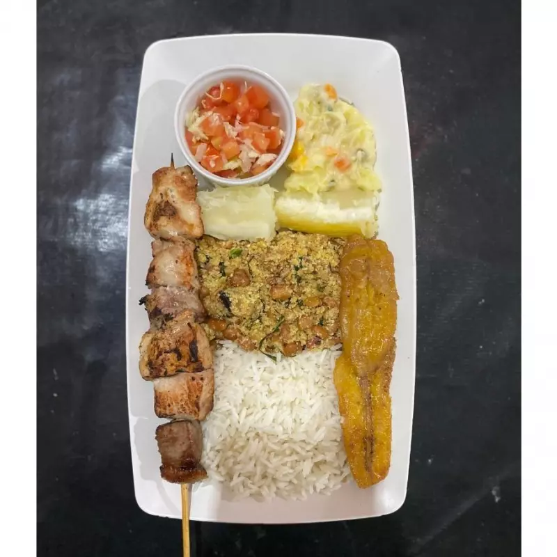 PERNIL SUÍNO COMPLETO