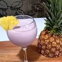 Coquetel espanhola de abacaxi