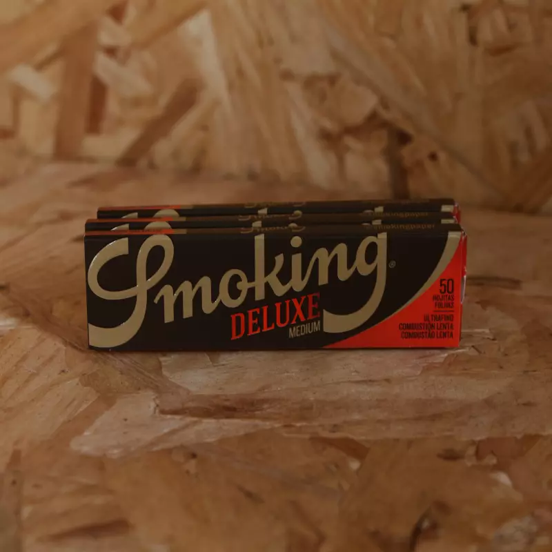 Smoking Deluxe