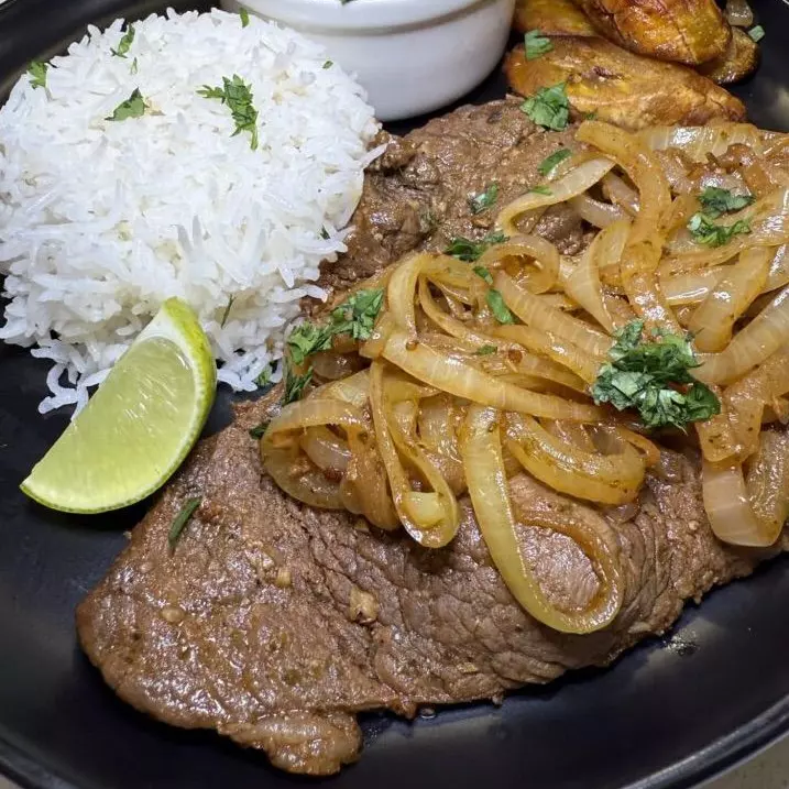 Sopa + bandeja con carne