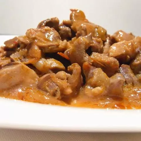 Moela de Frango ao Molho