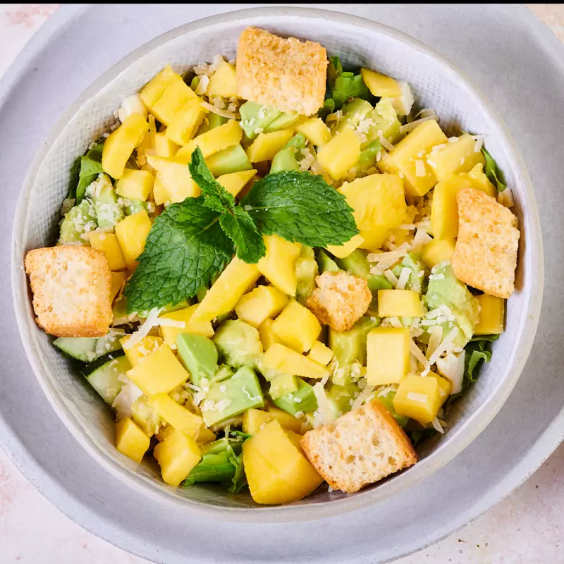Ensalada de Mango y Aguacate