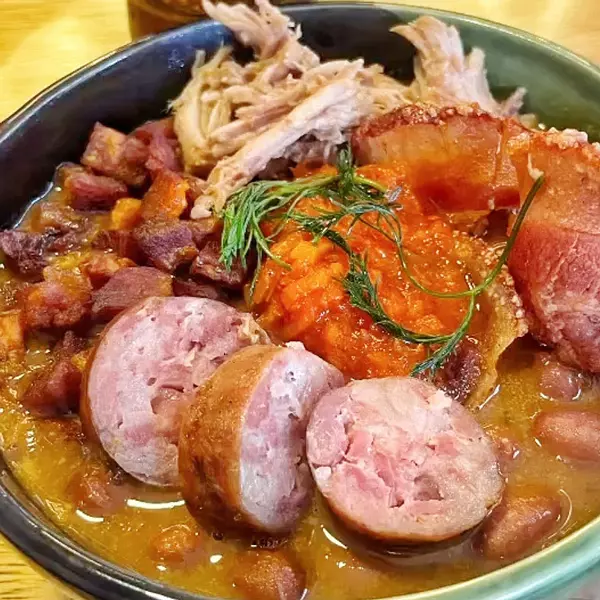 FRIJOLADA