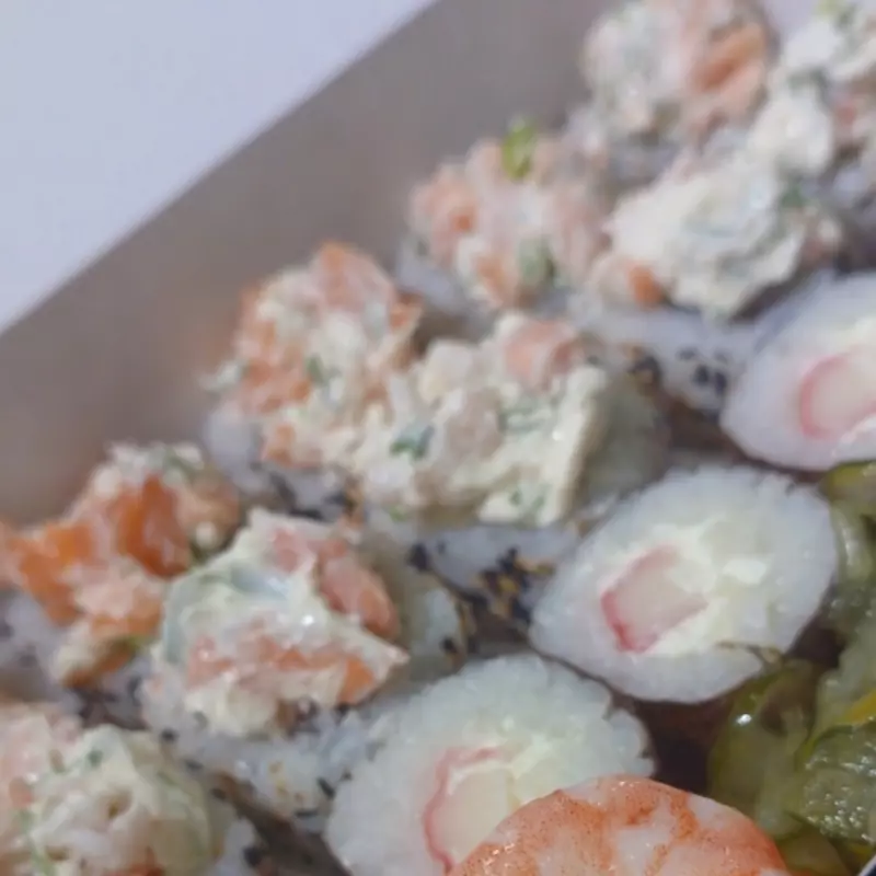 COMBO COM 12 PEÇAS SALMÃO + CAMARÃO