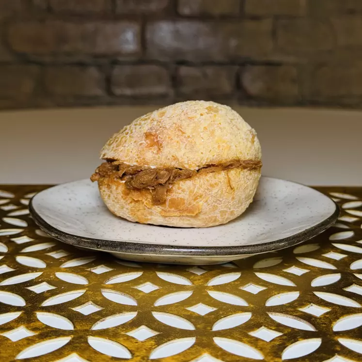 PÃO DE QUEIJO CARNE DE PANELA