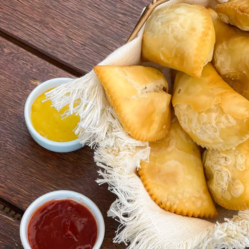 Pastelzinho de carne