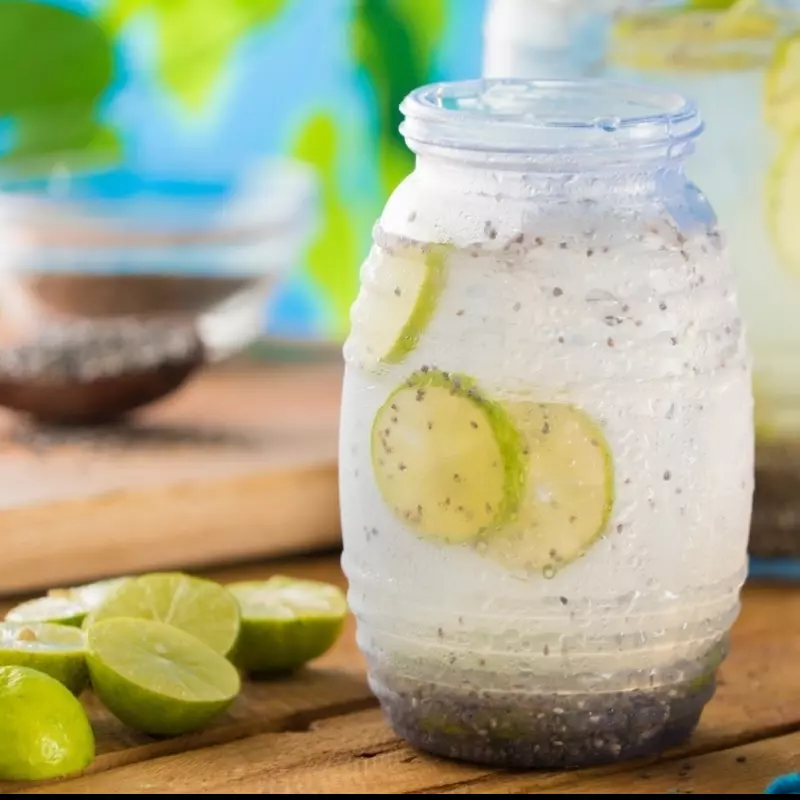 Agua de Limon con Chia
