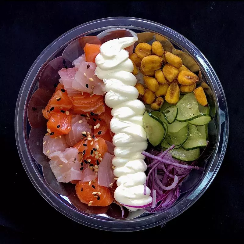 Poke Salmon white