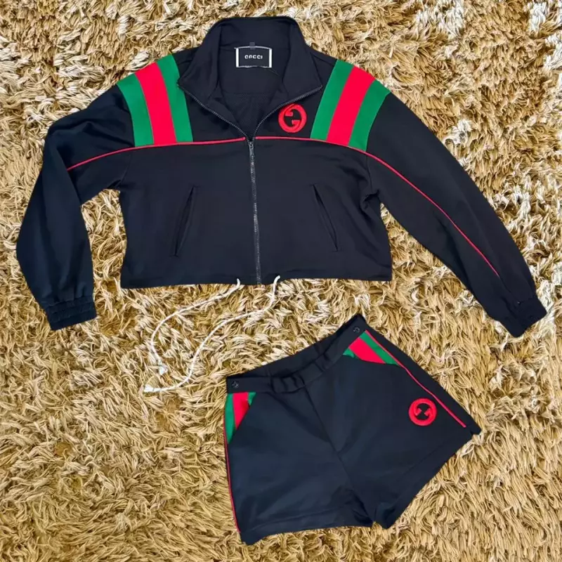 SET GUCCI