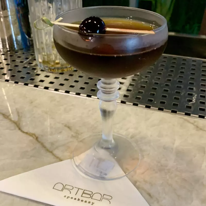 Prophet in plain clothes