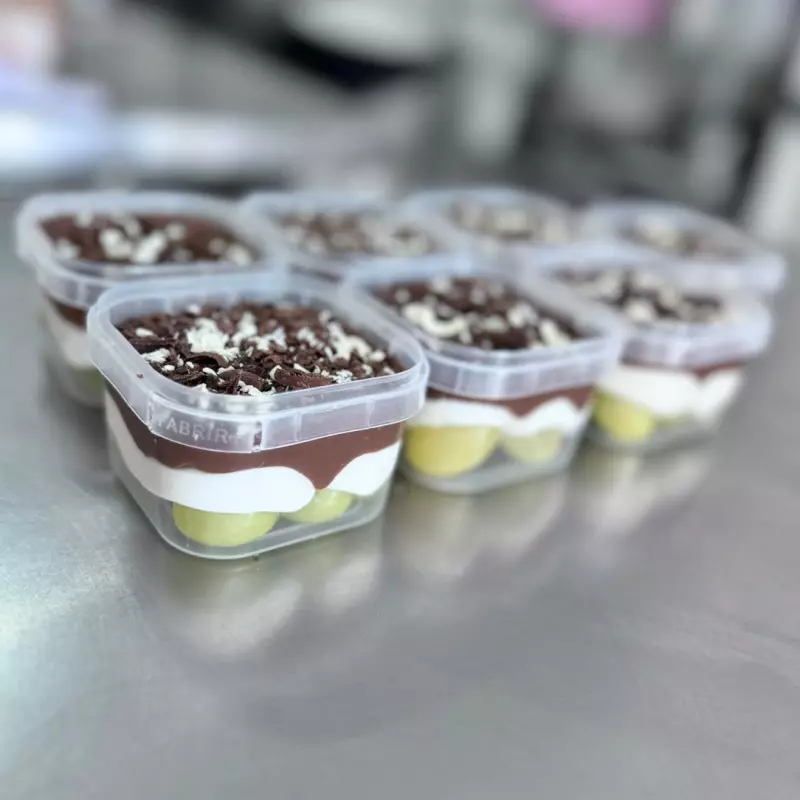 BOMBOM ABERTO DE UVA VEGANO