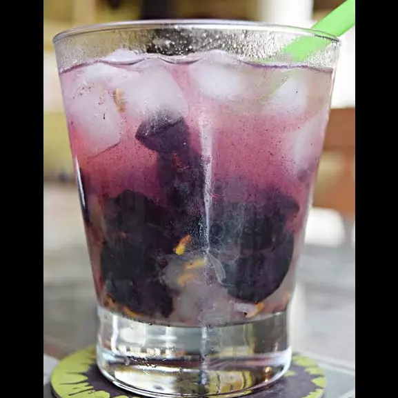 Caipilut de Uva/Morango 700ml