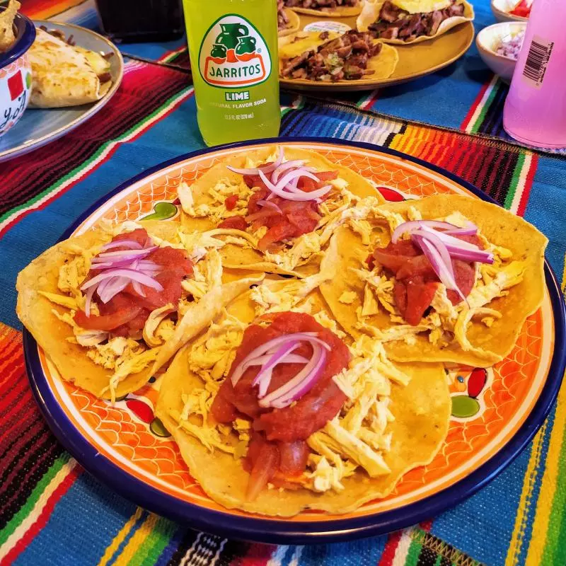 Taco Pollo en Tinga Poblana