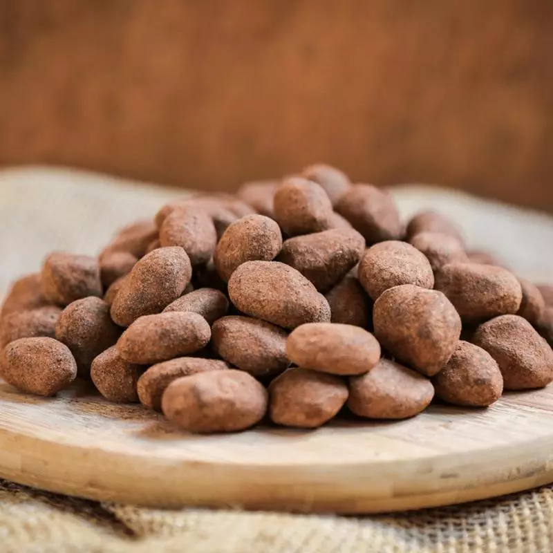 Amêndoa com cacau e xilitol