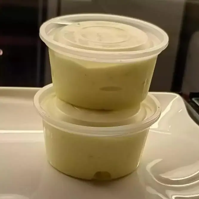 CREMA Y VERDEO