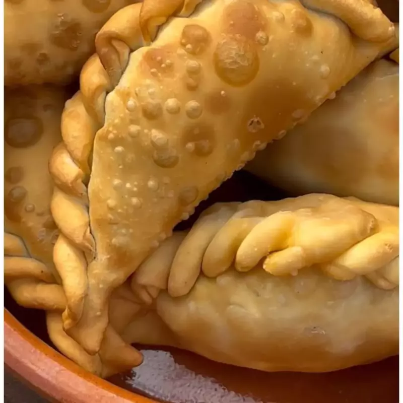 TRILOGÍA DE EMPANADAS