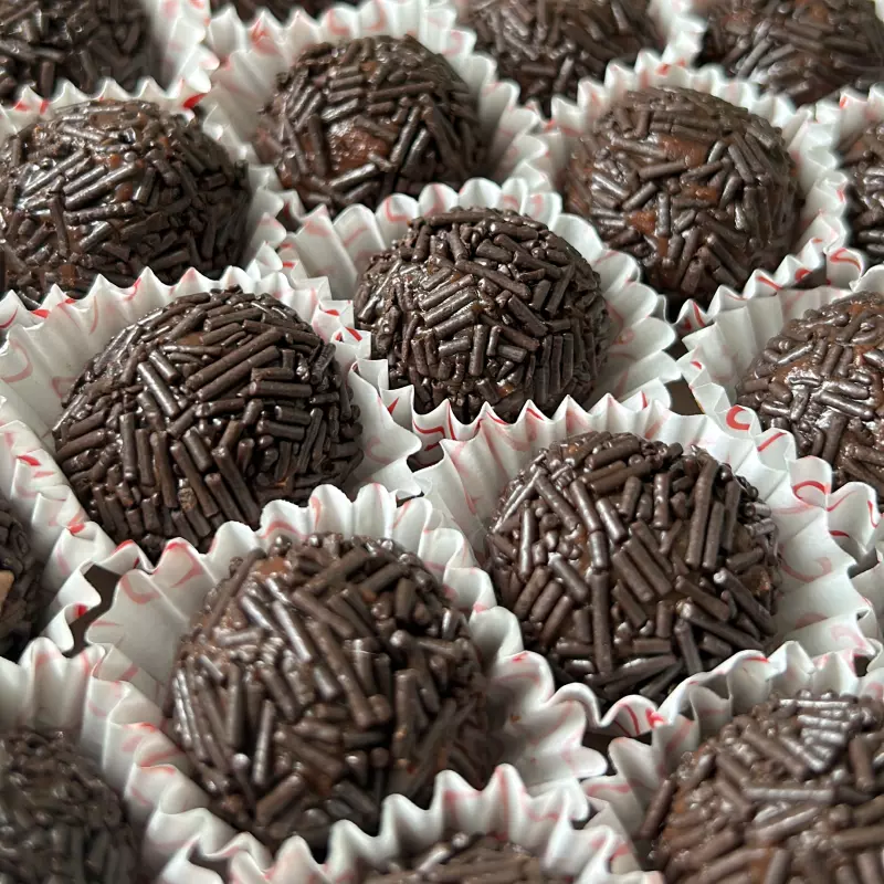 Brigadeiros 50un. Sabores Clássicos