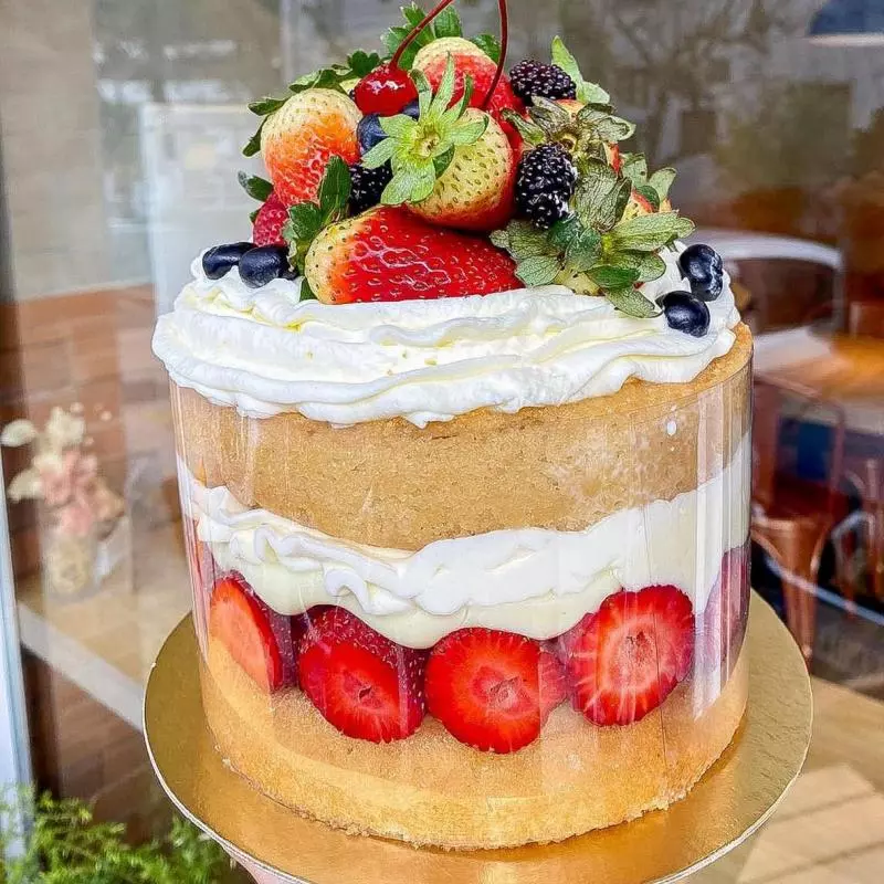 Naked Morango c/ Chantilly