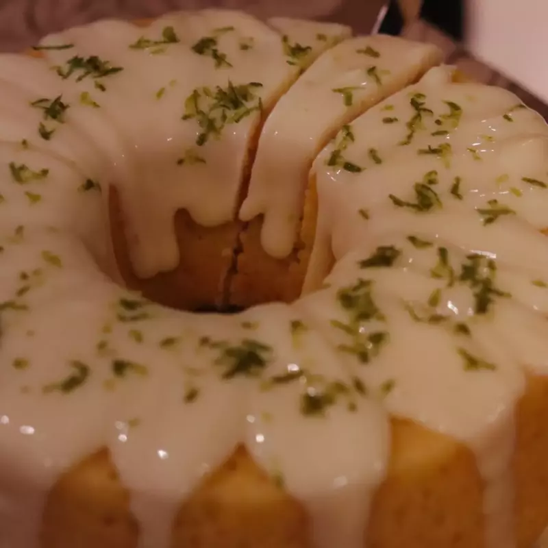 Bolo de limão