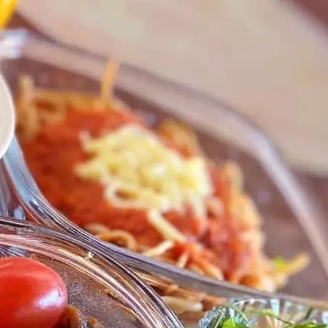 PORÇÃO MACARRAO MOLHO TOMATE 600GRS