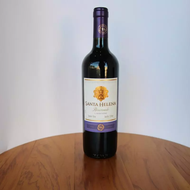 Vinho Carmenère Tinto Meio Seco