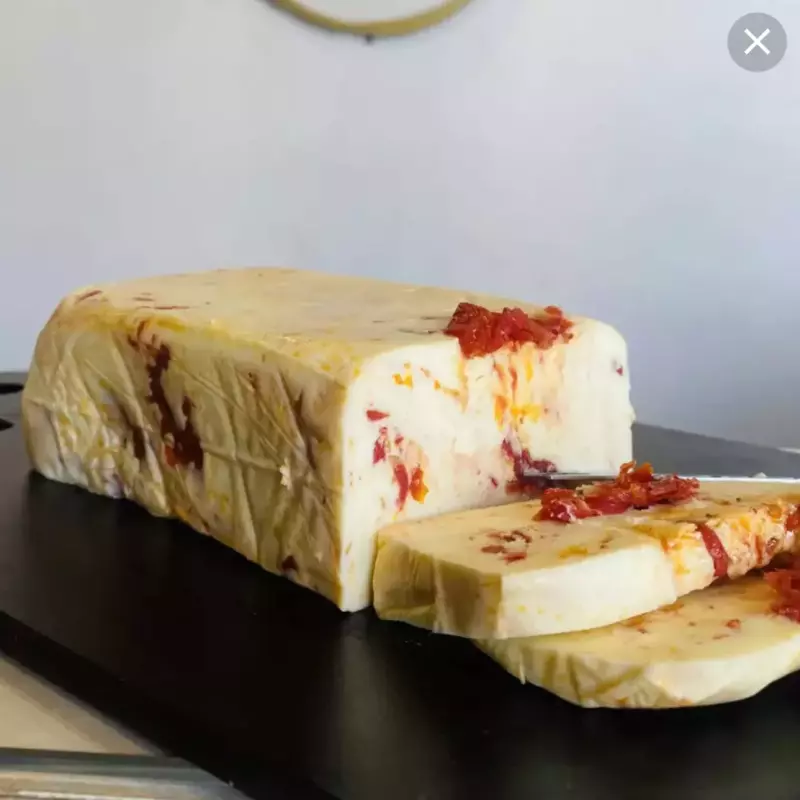 Requeijão Mineiro com Tomate Seco