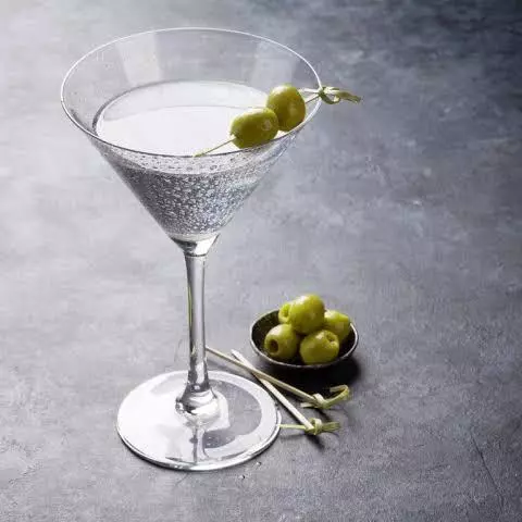 DRY MARTINI