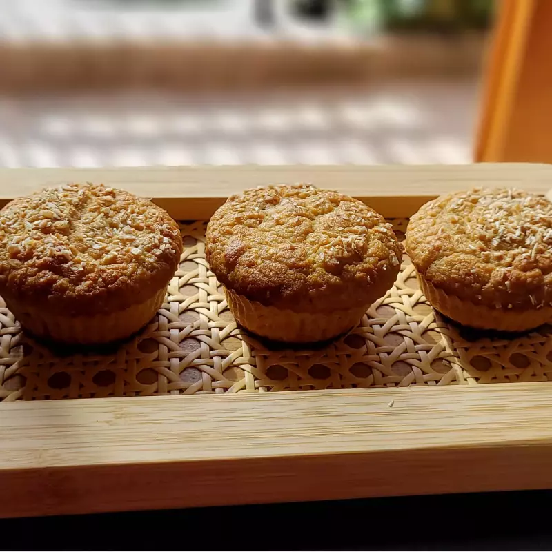 Pacte de muffin de maça com coco