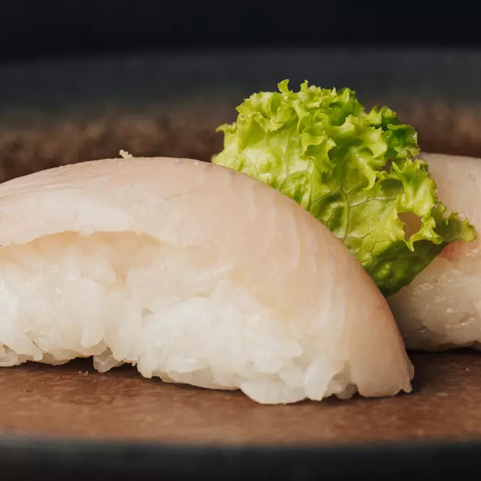 NIGIRI TAI