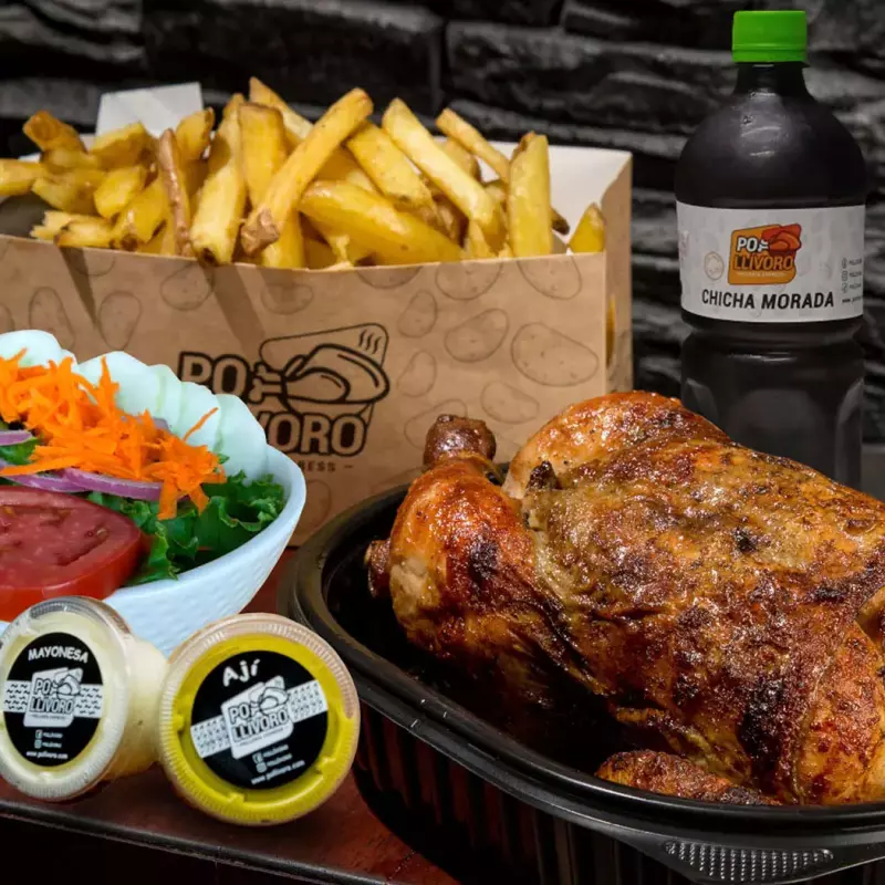 Pollo + papas + bebida + ensalada