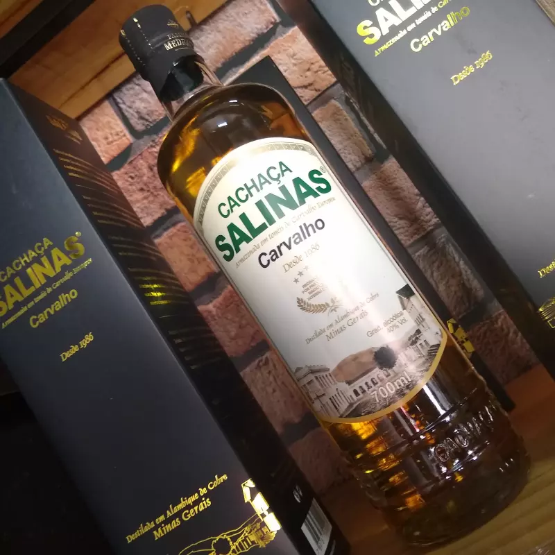 Cachaça Salinas Carvalho