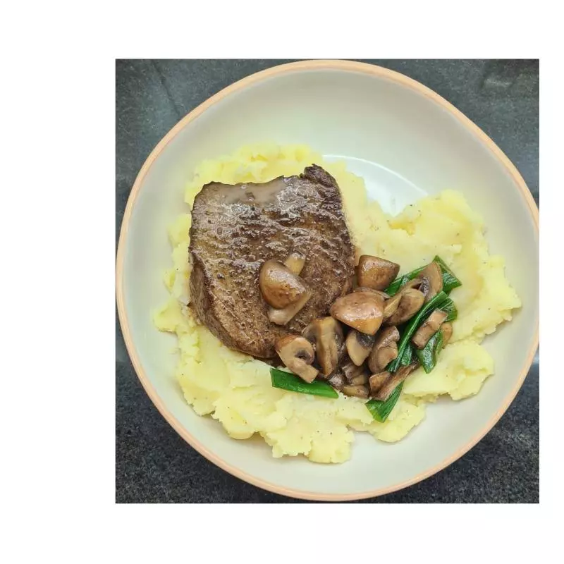 Lomo con hongos