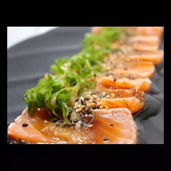 TATAKI SALMON