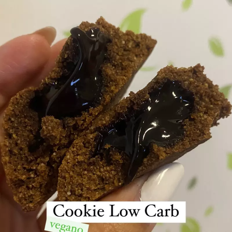 Cookies veganos (sem ovo) recheados