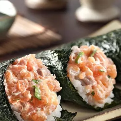 Temaki Salmão Completo maionese