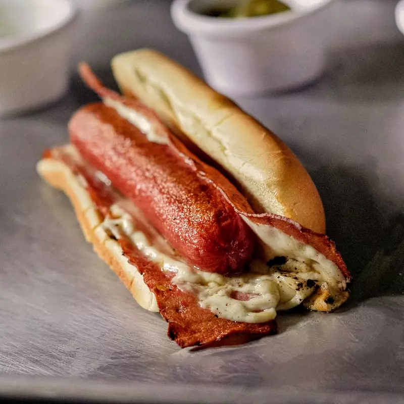 Hot Dog Tocino y Queso