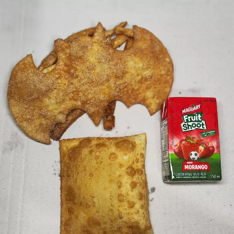 Pastel Medio Pizza + Suco