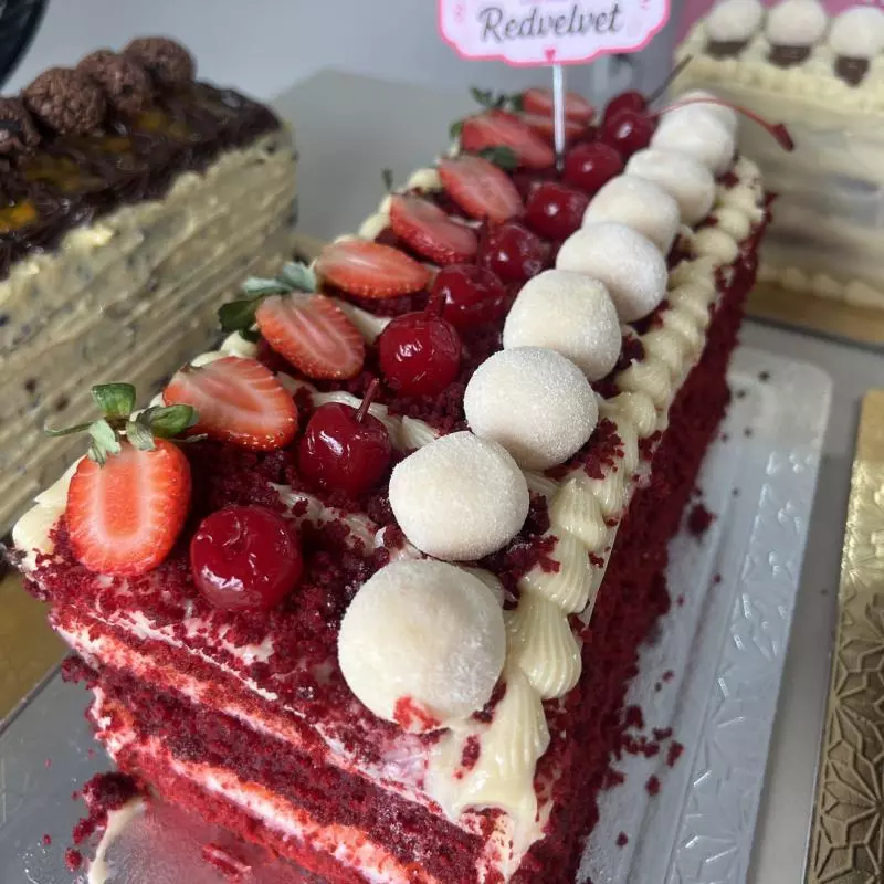 Red Velvet com Morangos