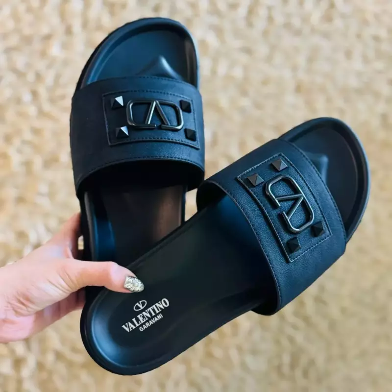 FLAT VLTN BLACK
