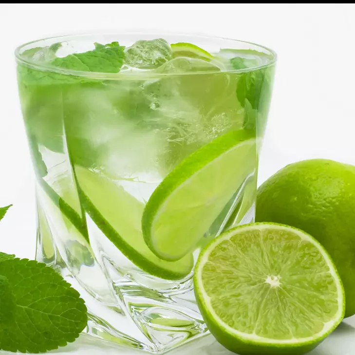 AGUA DE LIMON MINERALIZADAS