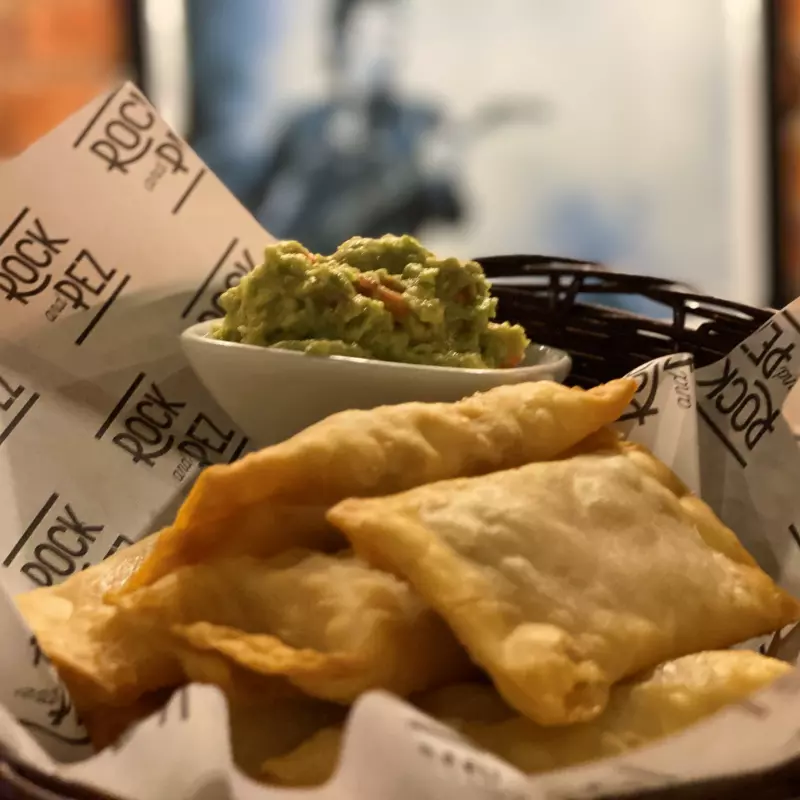 Combo Santana + 2 Pilsen