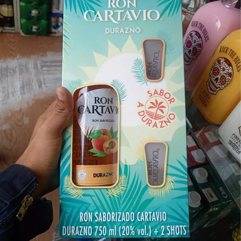 RON CARTAVIO DURAZNO 750 ML
