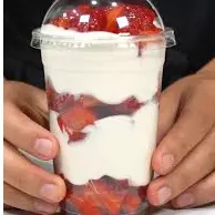 FRESAS CON CREMA