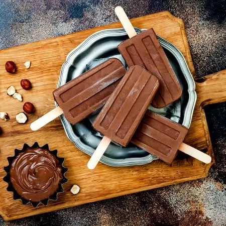 Picolé de chocolate