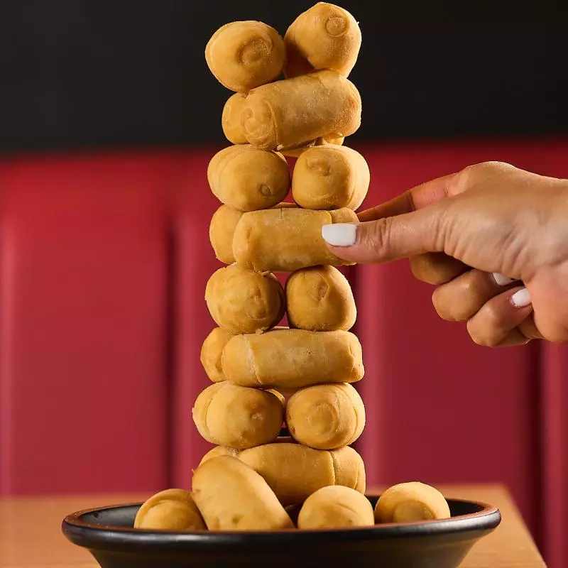 Bandejas de tequeños fritos