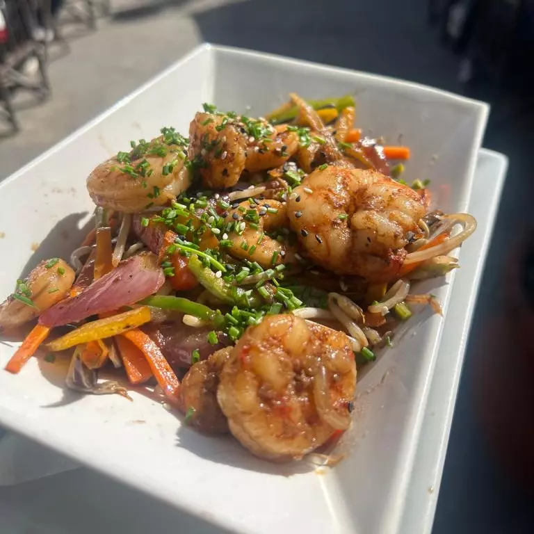 Wok de Vegetales y Langostinos