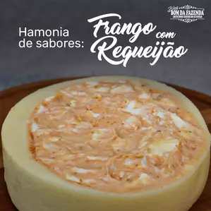 Queijo recheado Frango desfiado