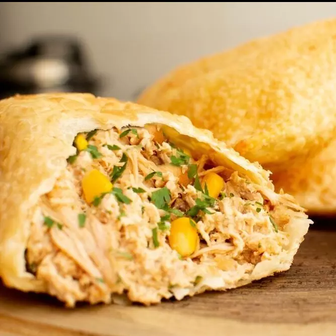 Frango, Queijo, Cream Cheese e Milho